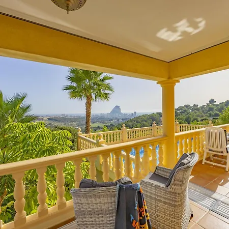 Paz - Plusholidays Villa
